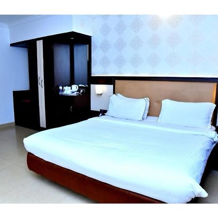 The Grand Krishna Luxury Hotel, Chikmagalūr Extérieur photo