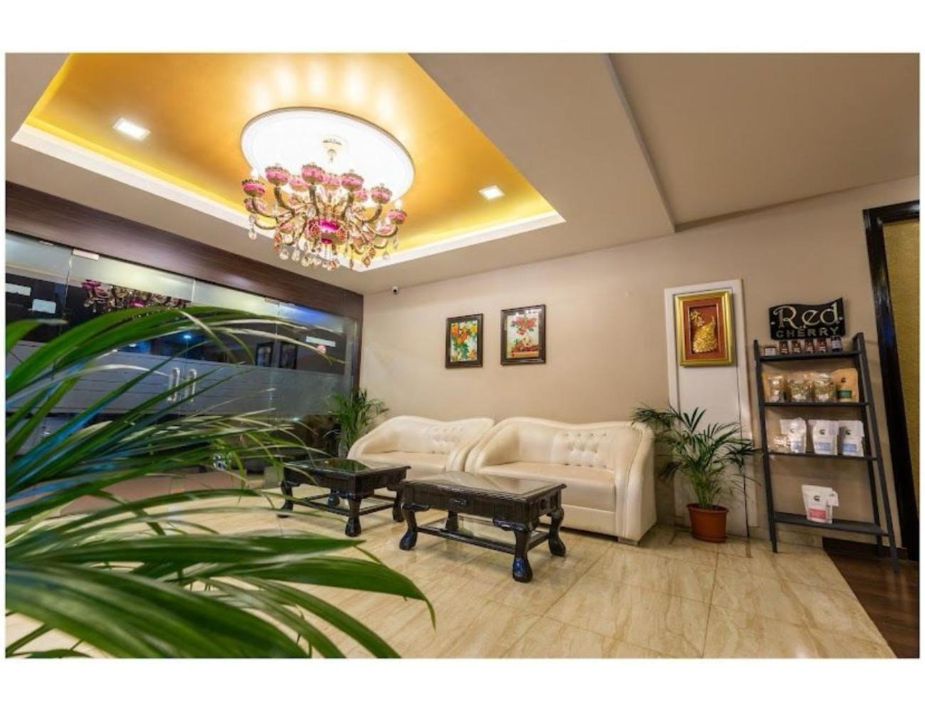 The Grand Krishna Luxury Hotel, Chikmagalūr Extérieur photo